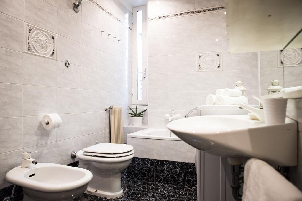 Porta Latina Apartment Rome Exterior photo