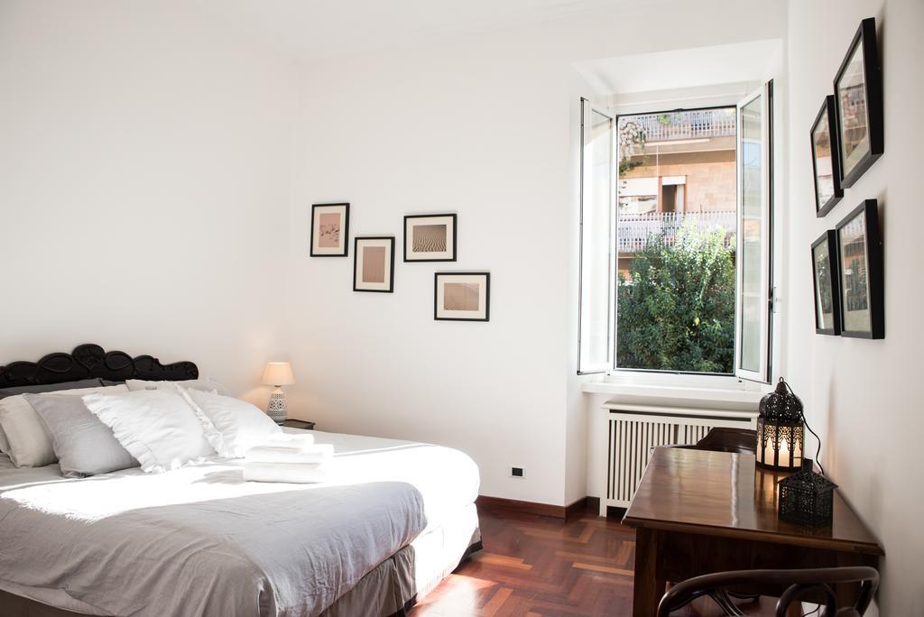Porta Latina Apartment Rome Exterior photo
